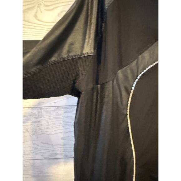 Lululemon Womens Paceline Black Jacket Sz 10 Cycling - Picture 4 of 6